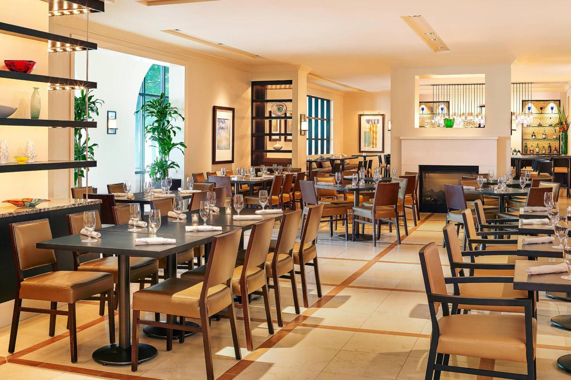 Sheraton Hotel Stonebriar The Colony Esterno foto