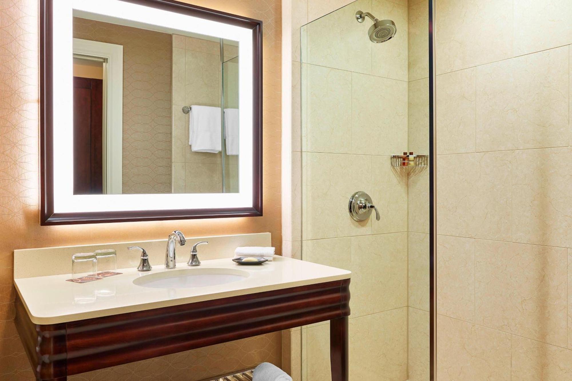 Sheraton Hotel Stonebriar The Colony Esterno foto